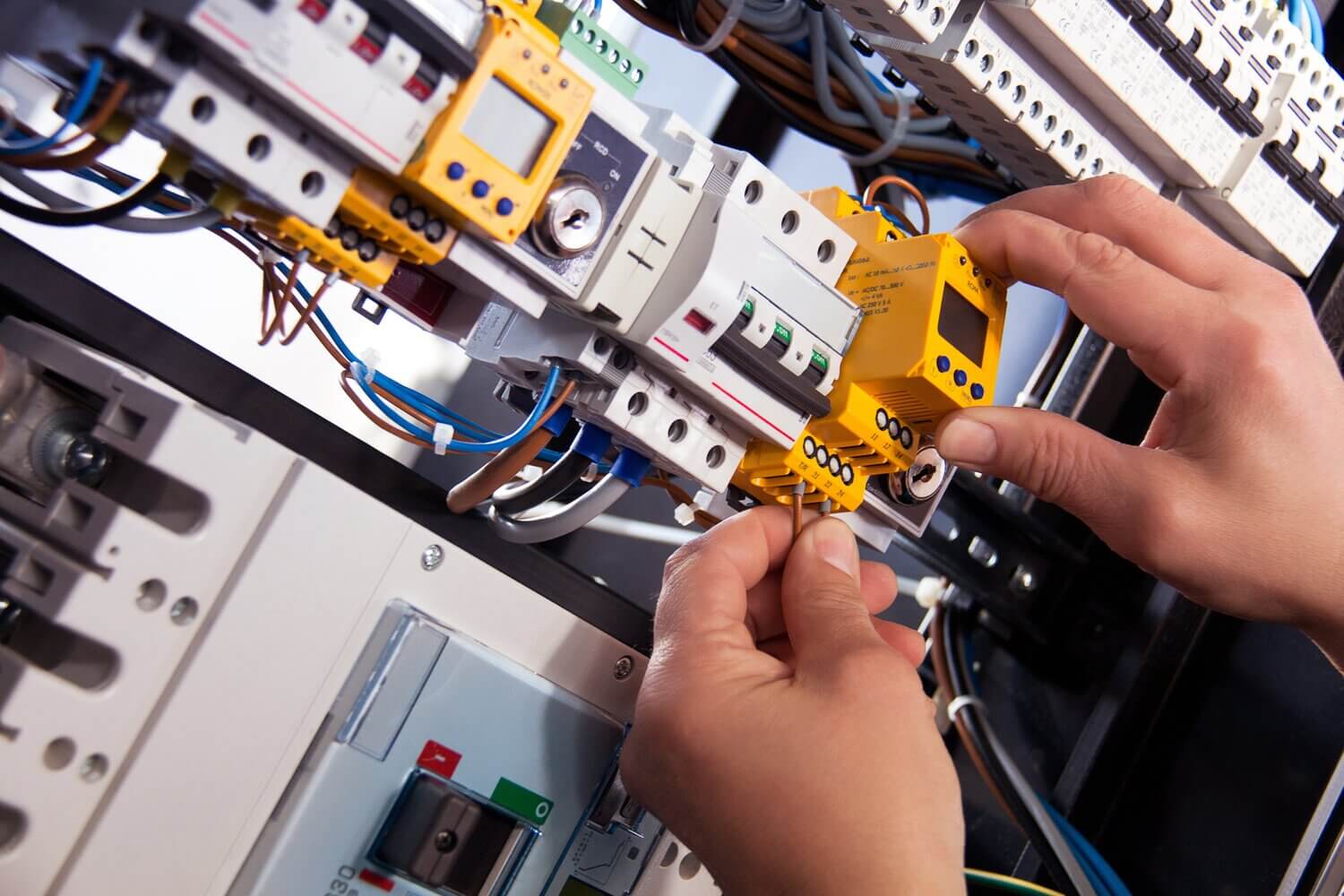 Electrical competency and refresher courses